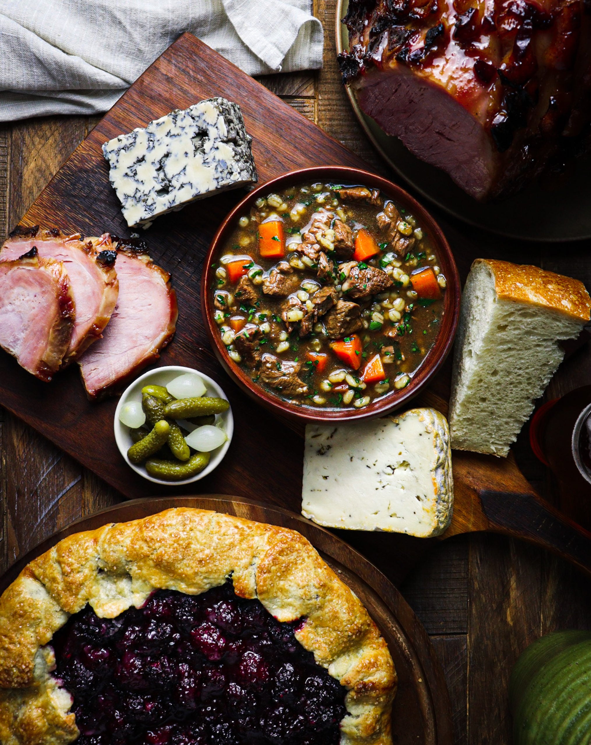 Luncheon: Ploughman’s Lunch with Blackberry Tart