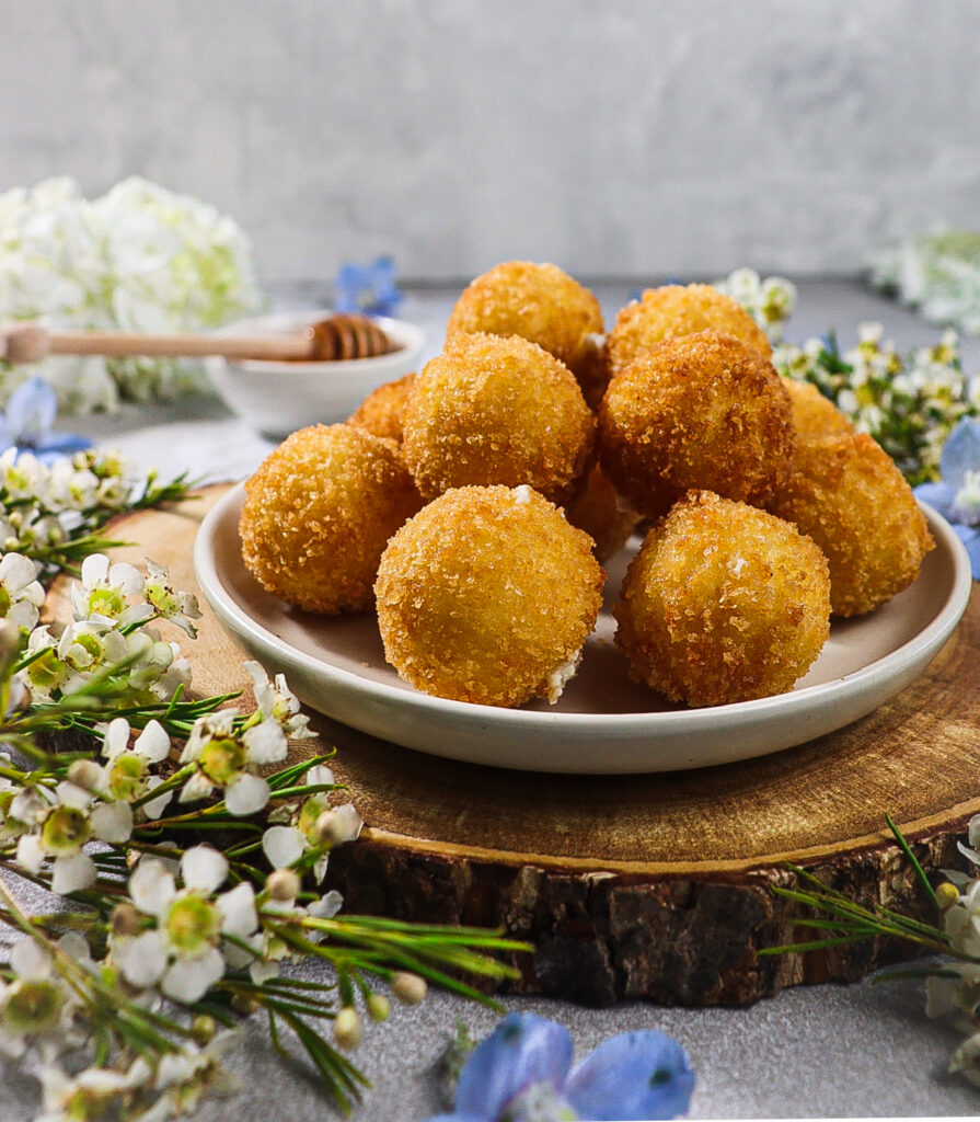 fried goat cheese balls, 
dried fennel pollen