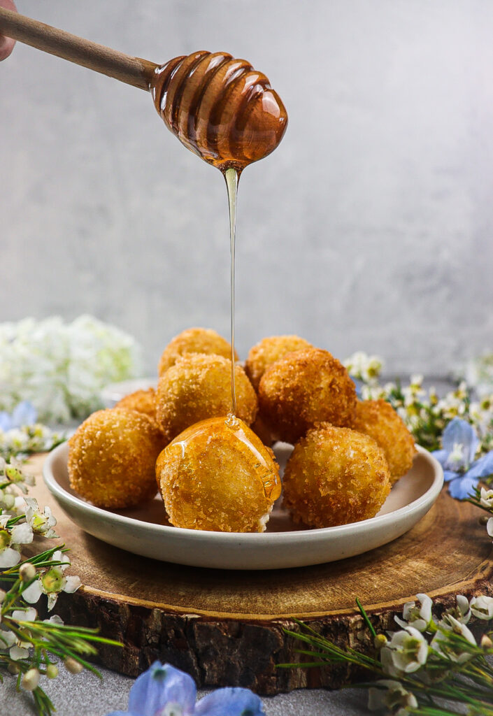 fried goat cheese with honey