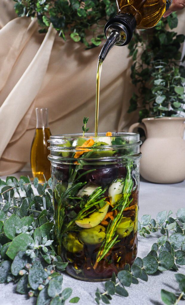 herb marinated olives, garlic marinated olives, ancient greek recipes, olive branch athena