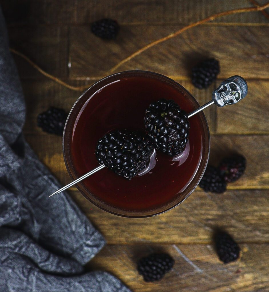 lord of the rings cocktail recipes, middle earth recipes, orc draught