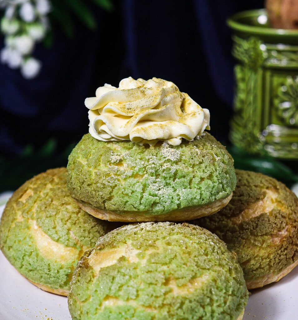 passion fruit pastry cream recipe, cream puffs with craquelin