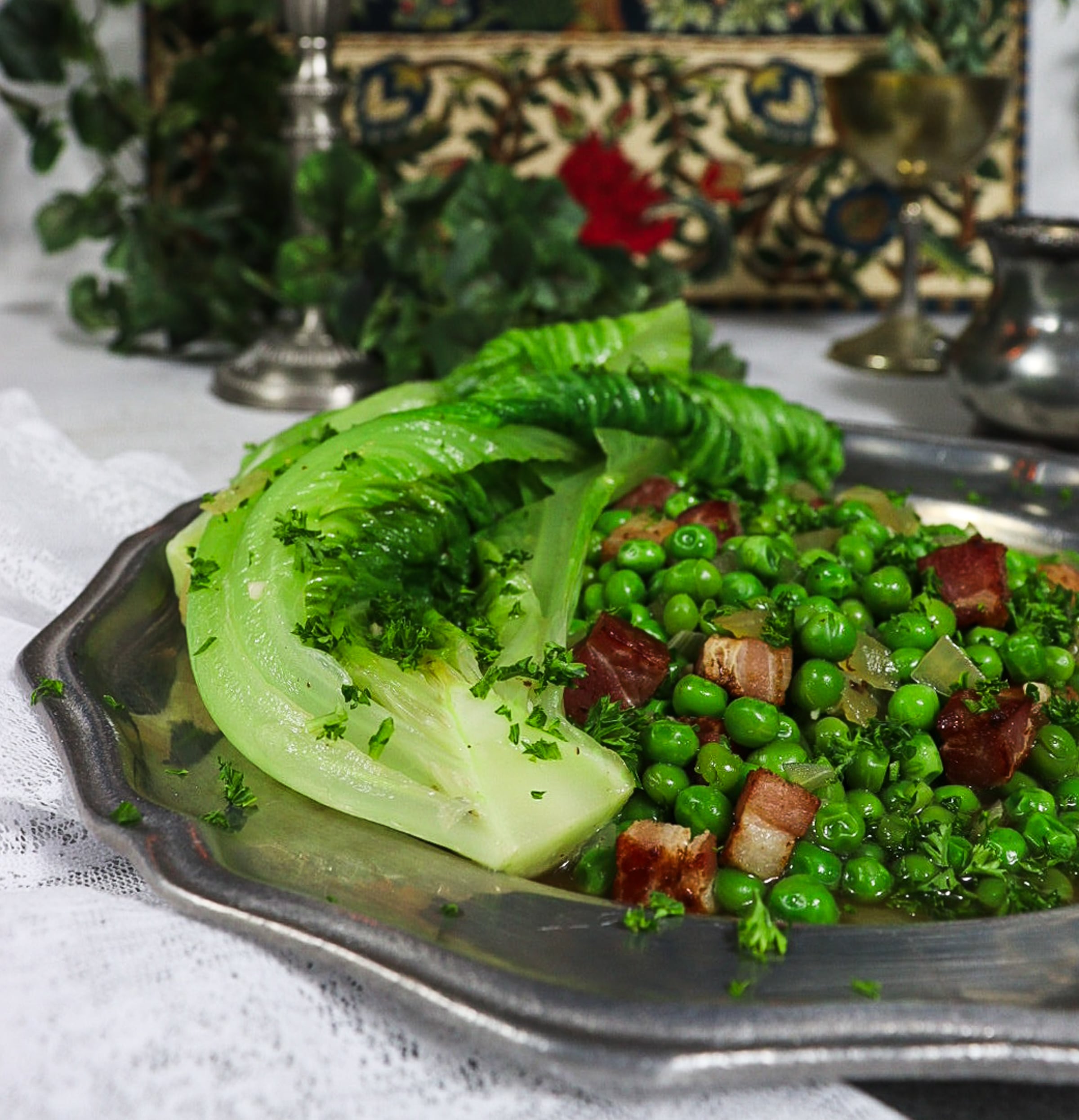 Braised Lettuce and Peas with Bacon