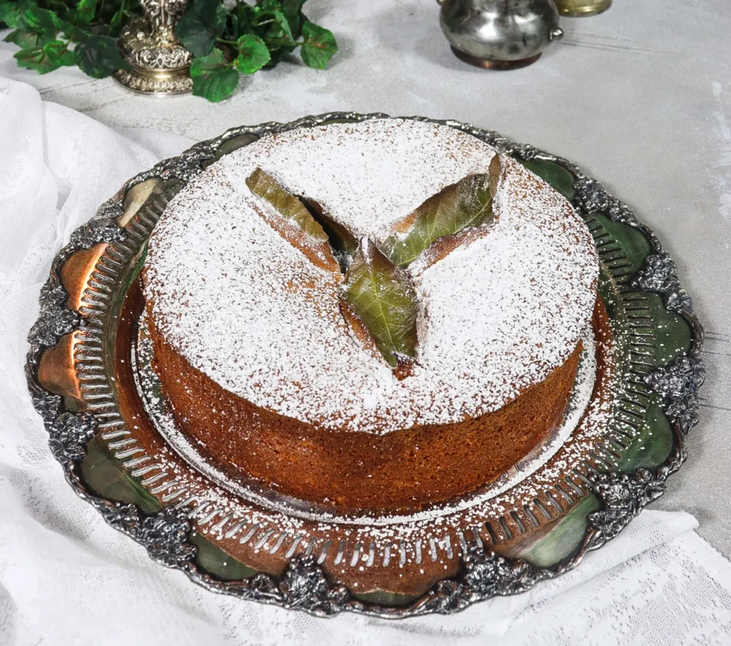 white cake of gondor, food of middle earth, hot milk cake, bay leaf sponge cake