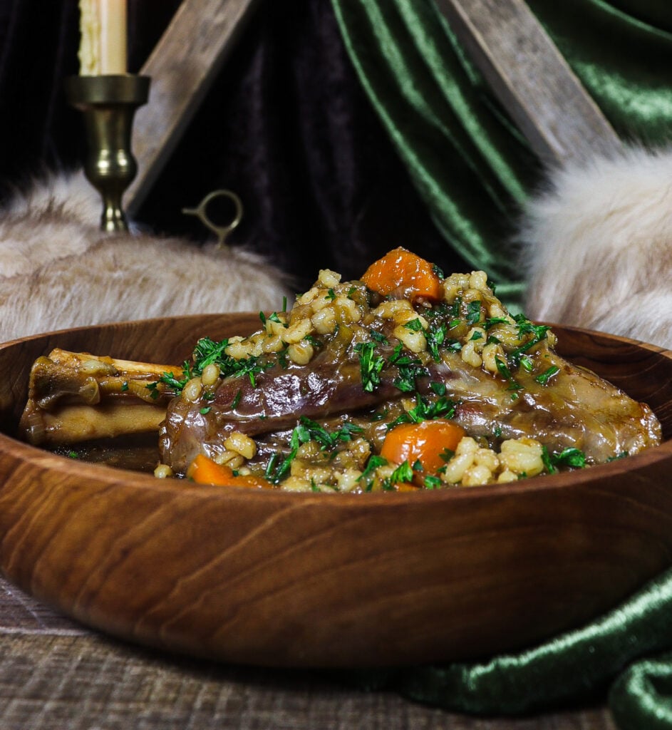 ale braised lamb shanks, rohan feast, middle earth food