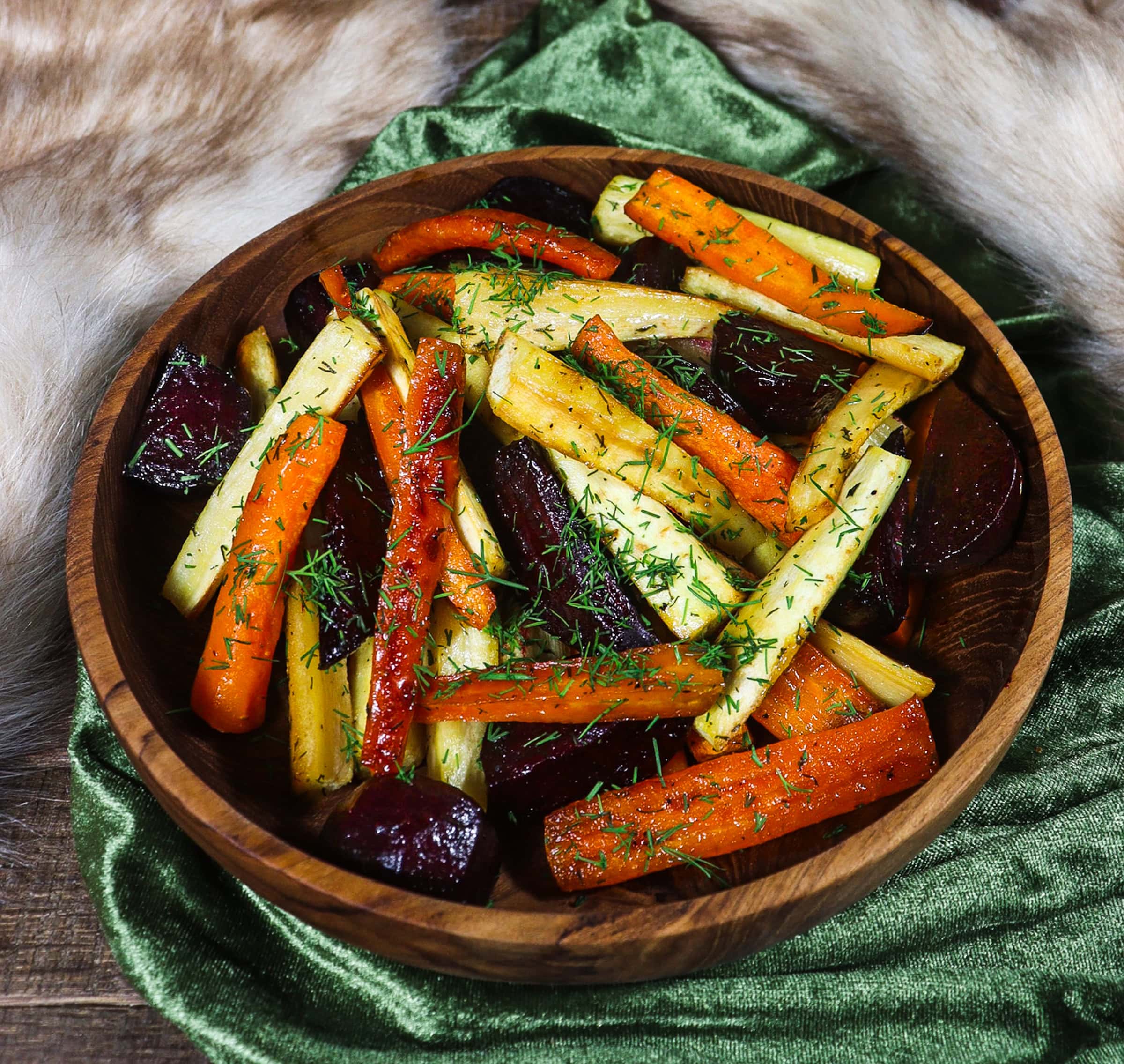 honey roasted root vegetables, rohan food, roasted root vegetables