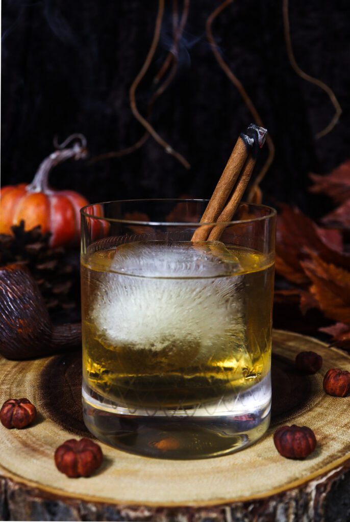 smoky old fashioned recipe, lord of the rings cocktails, smoked cinnamon old fashioned