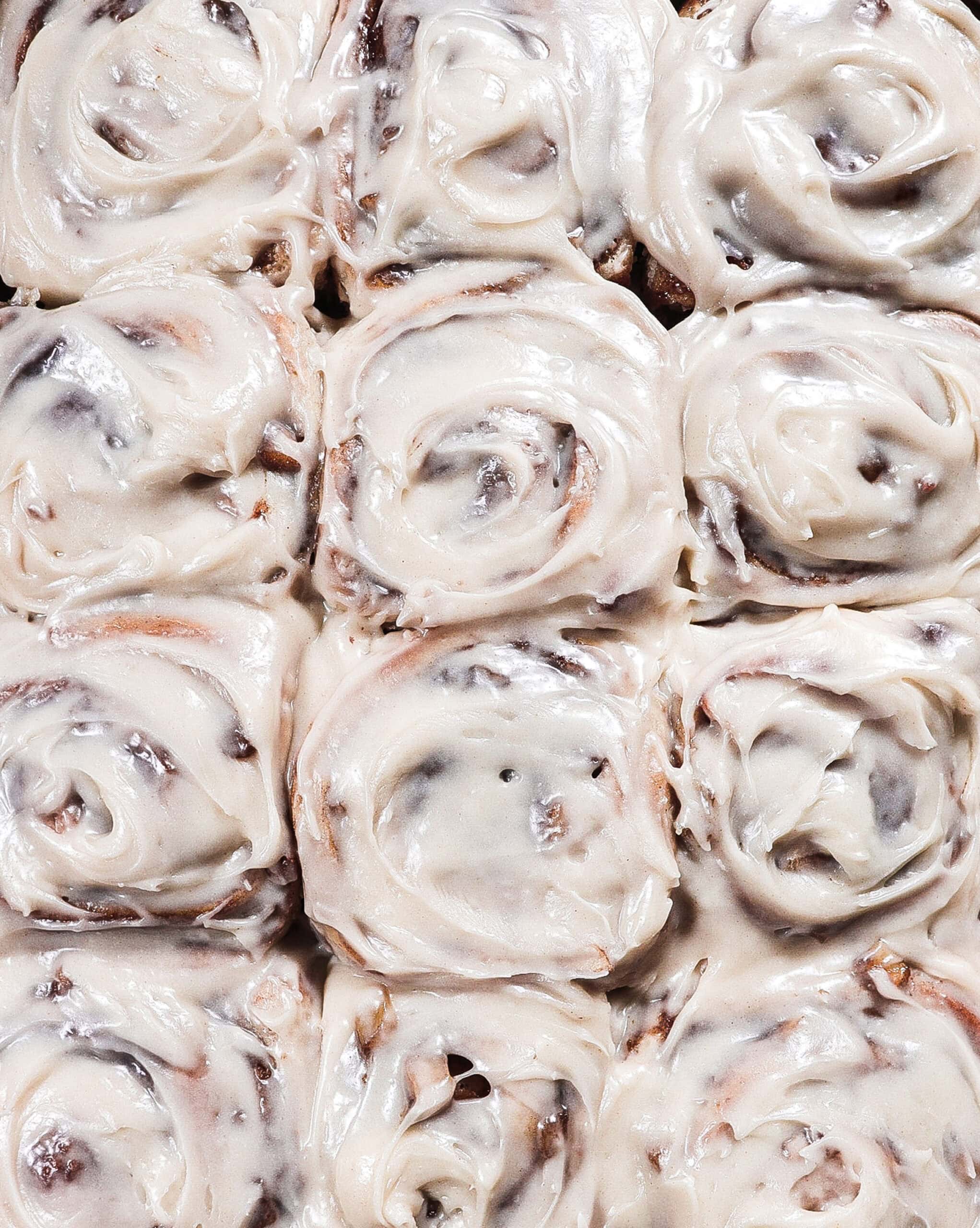 cinnamon rolls with browned butter icing