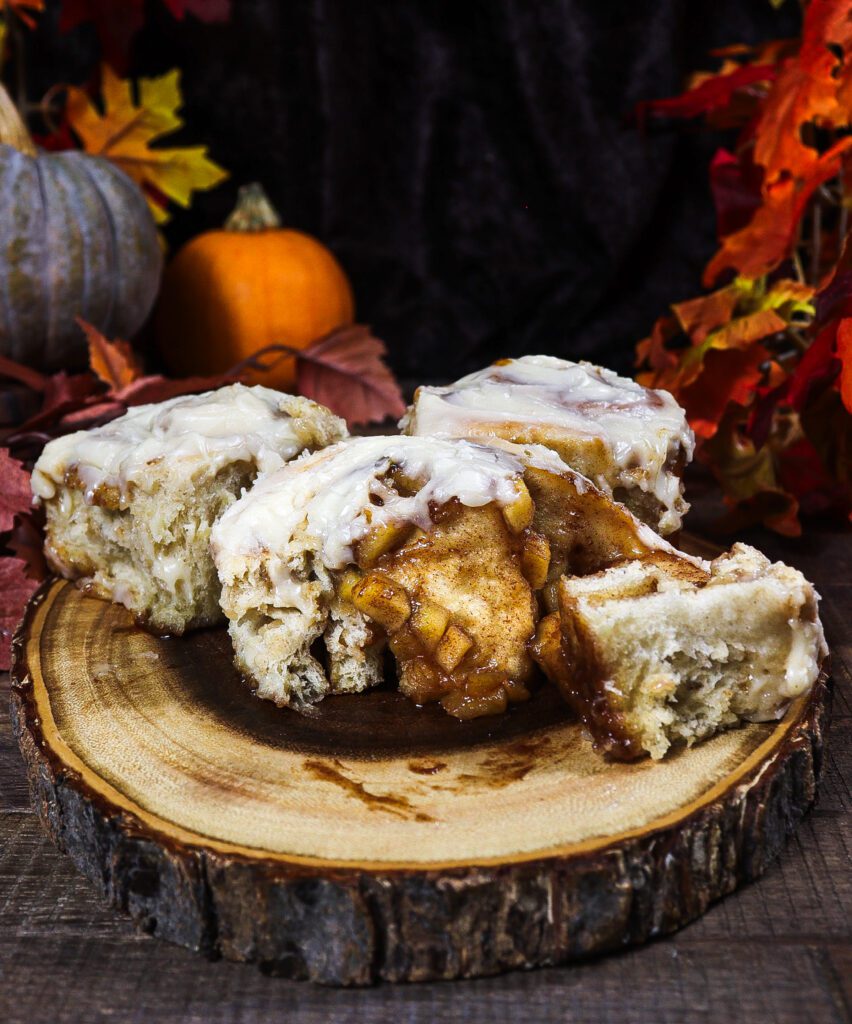 cinnamon rolls with browned butter icing, cinnamon rolls with apples