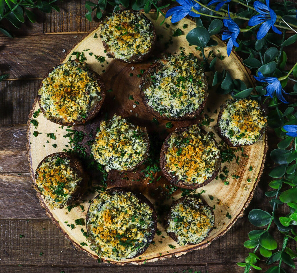 stuffed mushrooms with spinach and bacon, alice in wonderland party menu 