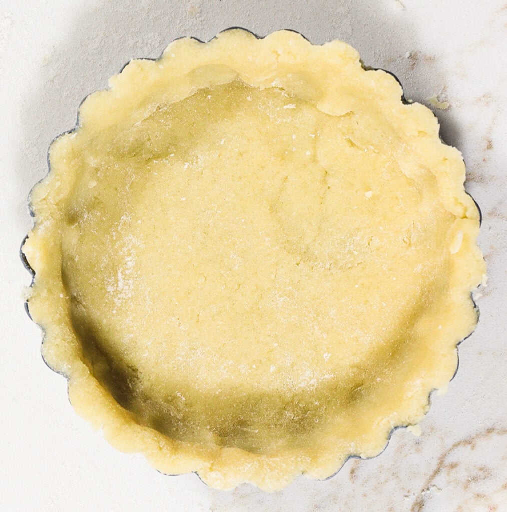 blackberry earl grey tarts