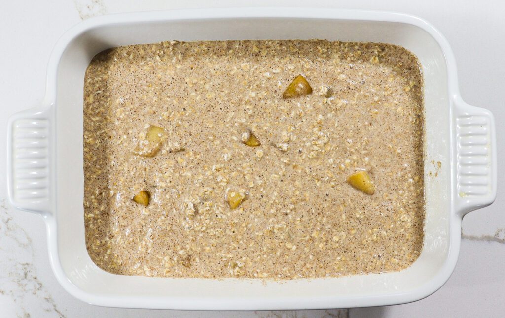 baked oatmeal with caramelized apples