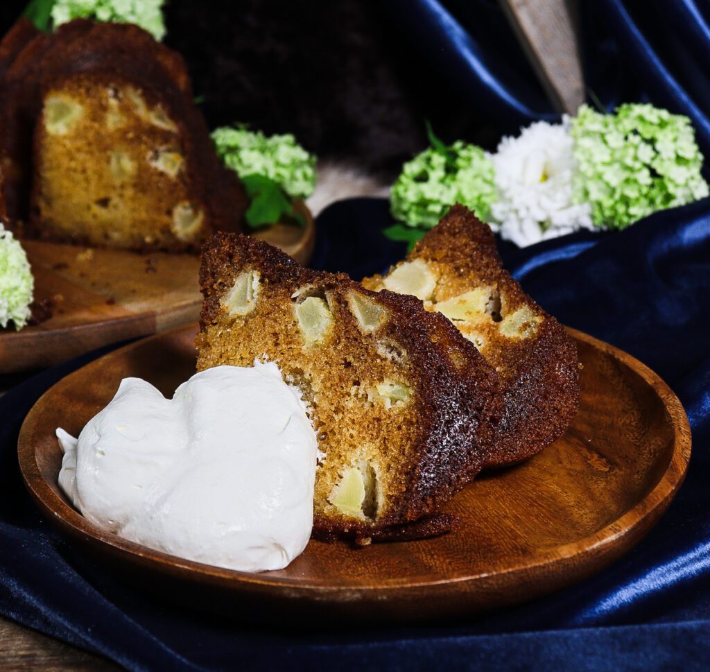 apple honey cake, mead cake, old scandinavian recipes