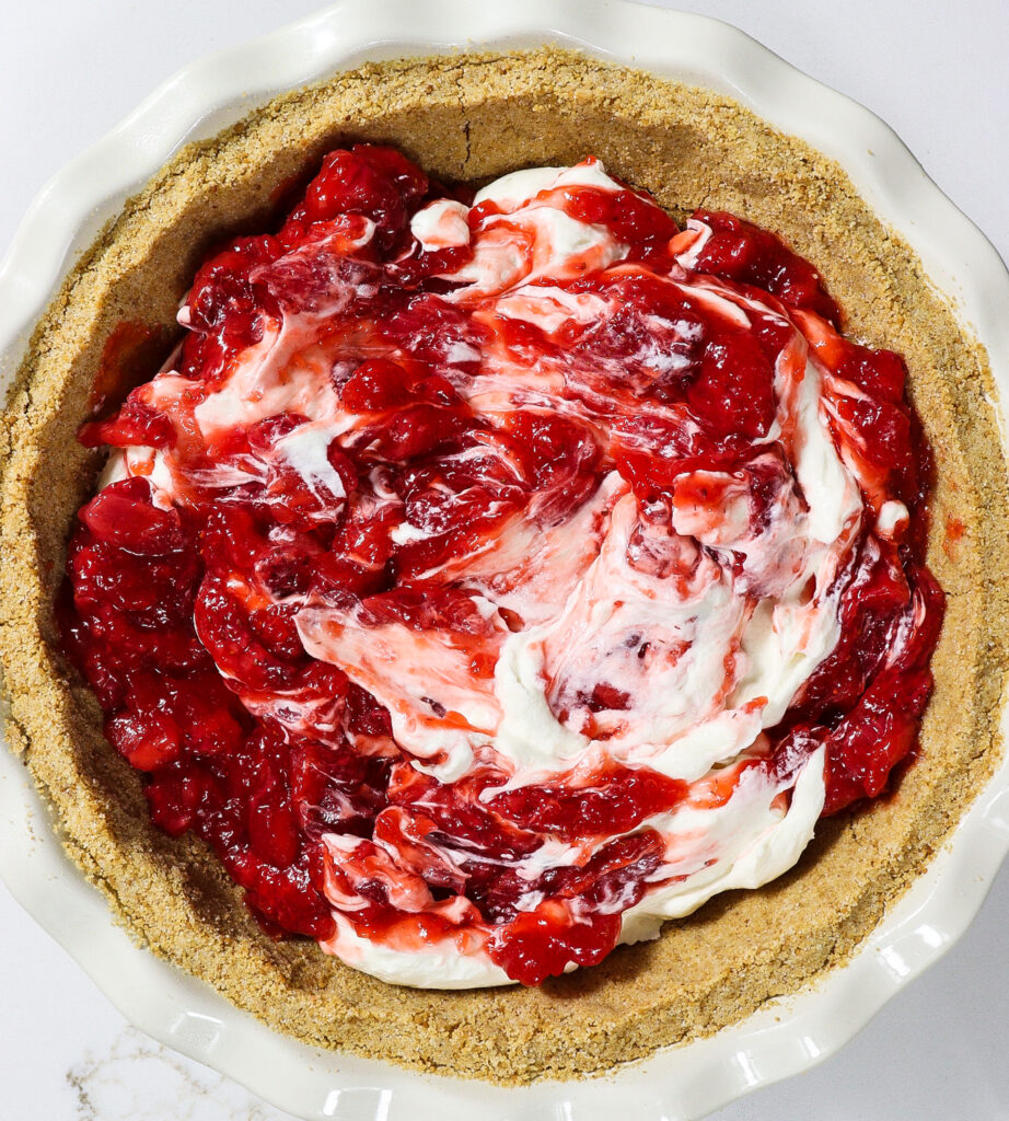 strawberries and cream no bake pie