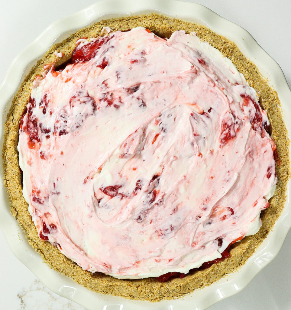 strawberries and cream pie recipe, strawberry pie with cream cheese and graham cracker crust