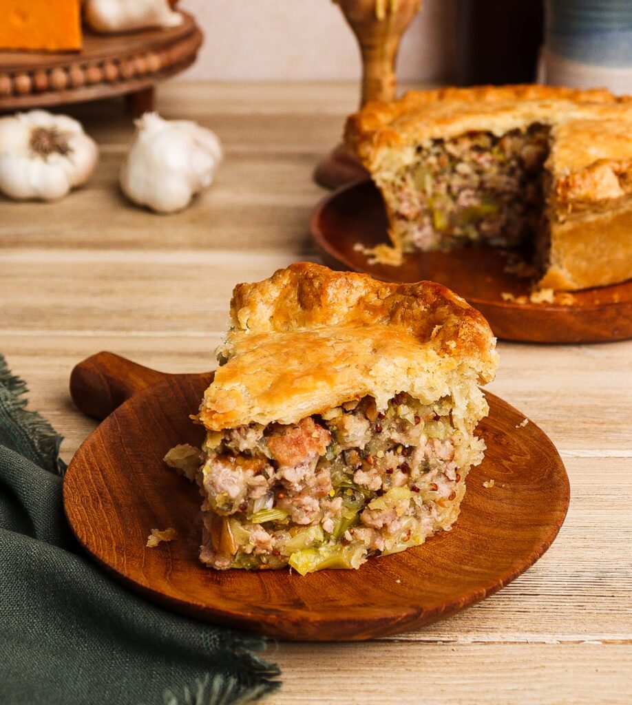 pork leek and potato pie, hobbit recipes, bilbo's pantry