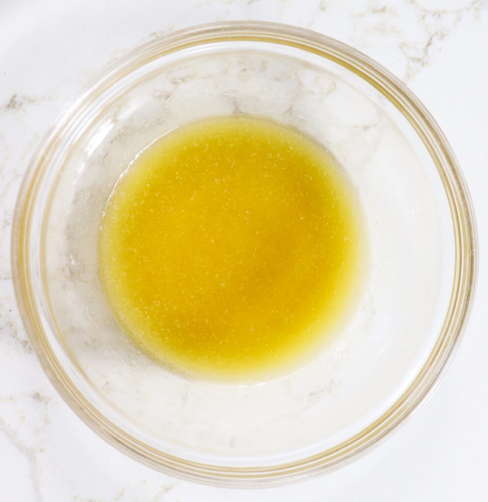 maple glazed roasted acorn squash