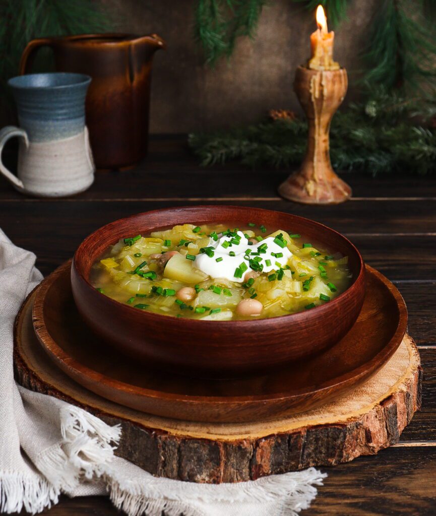 potato leek bean soup, hobbit dinner ideas, winter soup recipes healthy