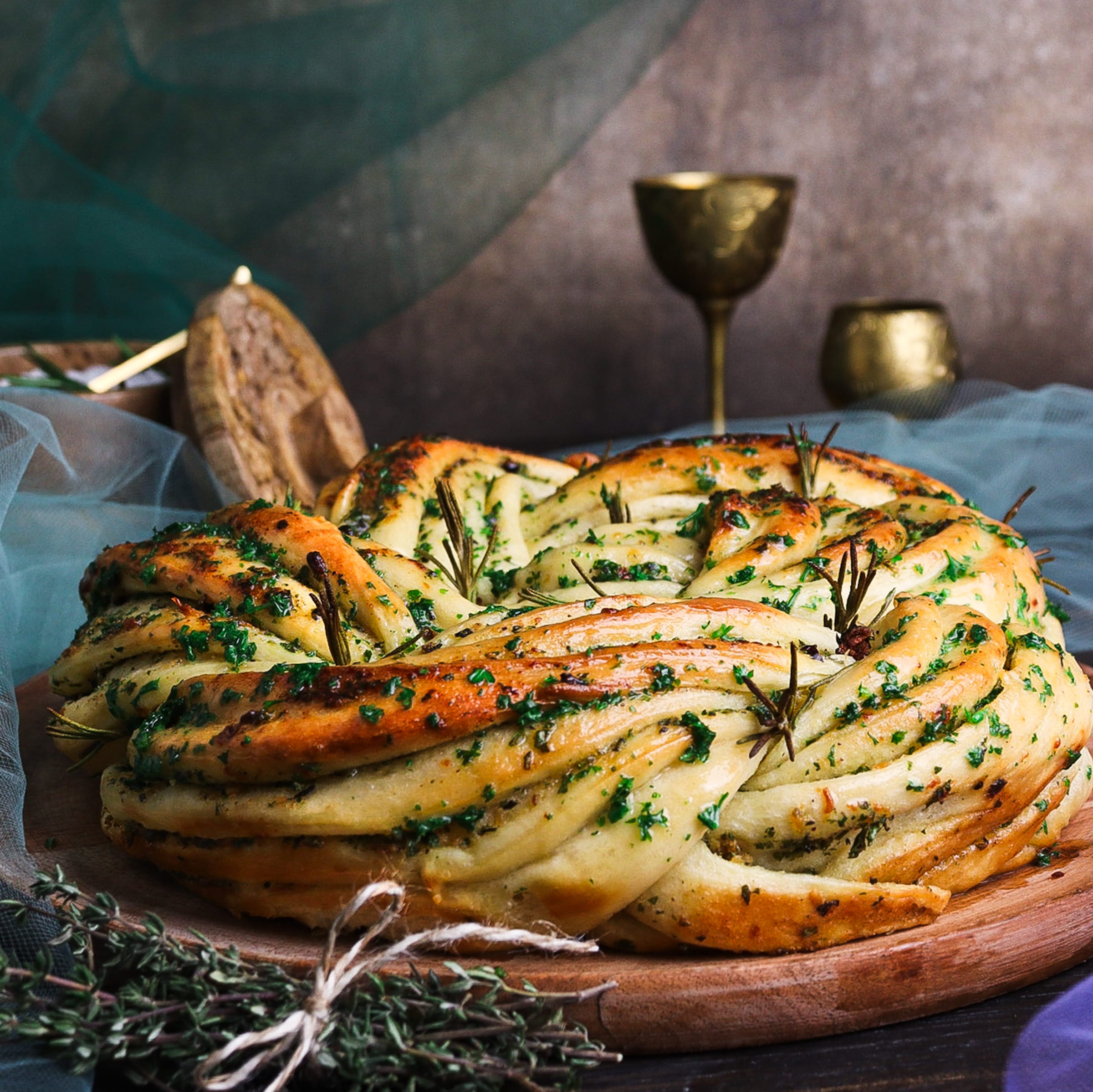 juniper rosemary twist bread, world of warcraft recipes, fantasy recipes