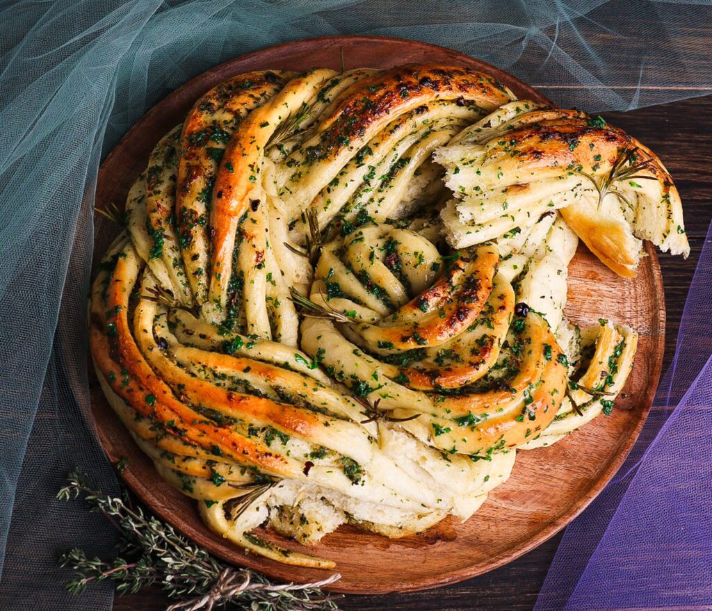 juniper rosemary twist bread, world of warcraft food recipes