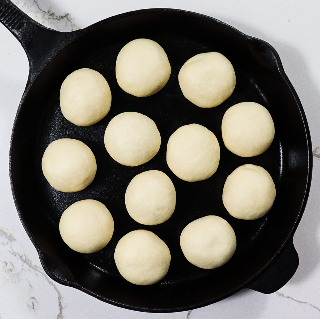 brown butter dinner rolls