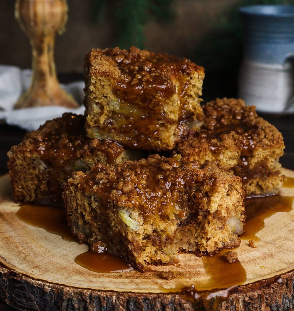 caramelized banana coffee cake, coffee cake with caramel sauce, cottagecore baking recipes