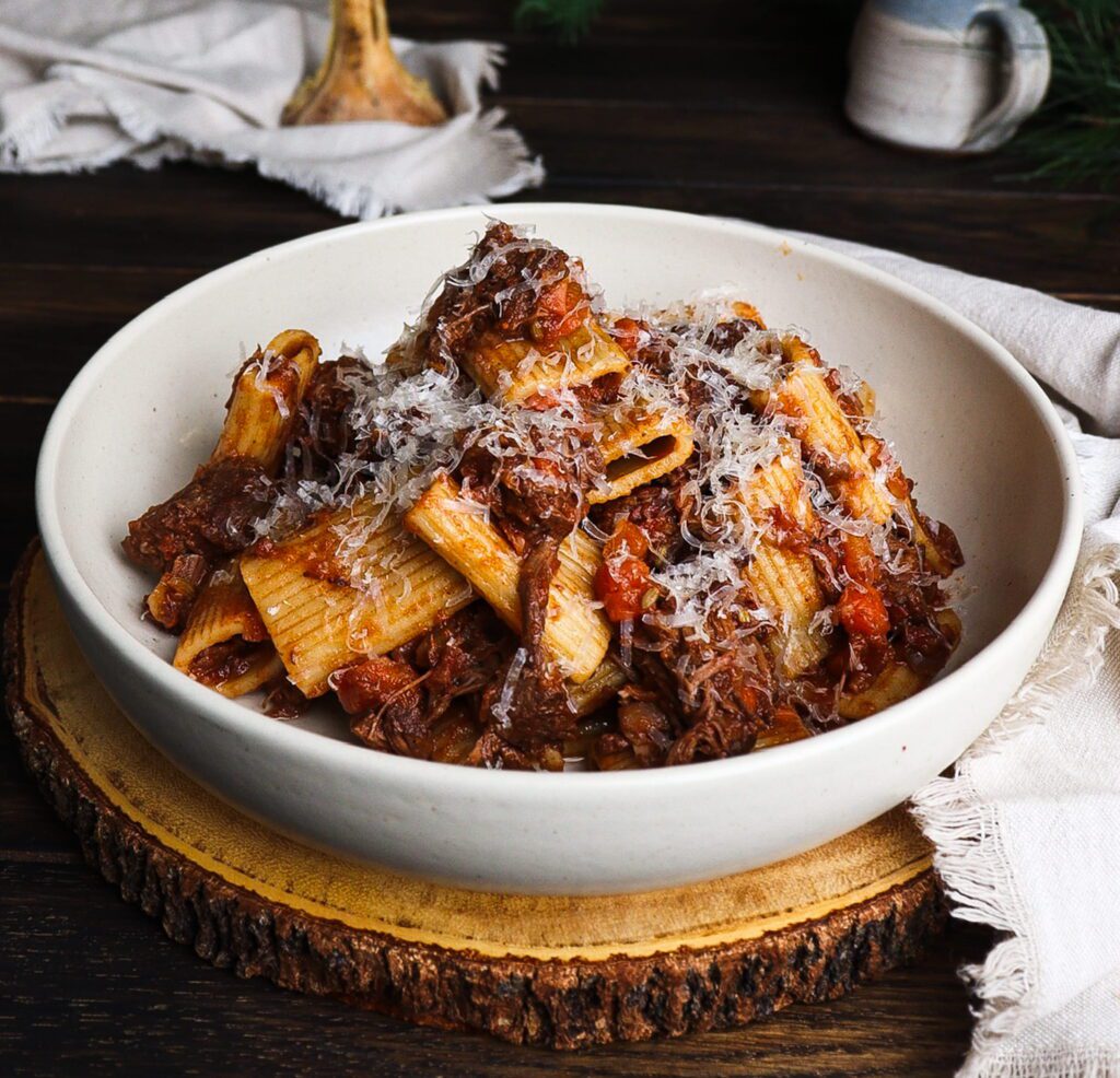 slowly braised lamb ragu, lamb ragu with pasta, cottagecore dinner recipes 