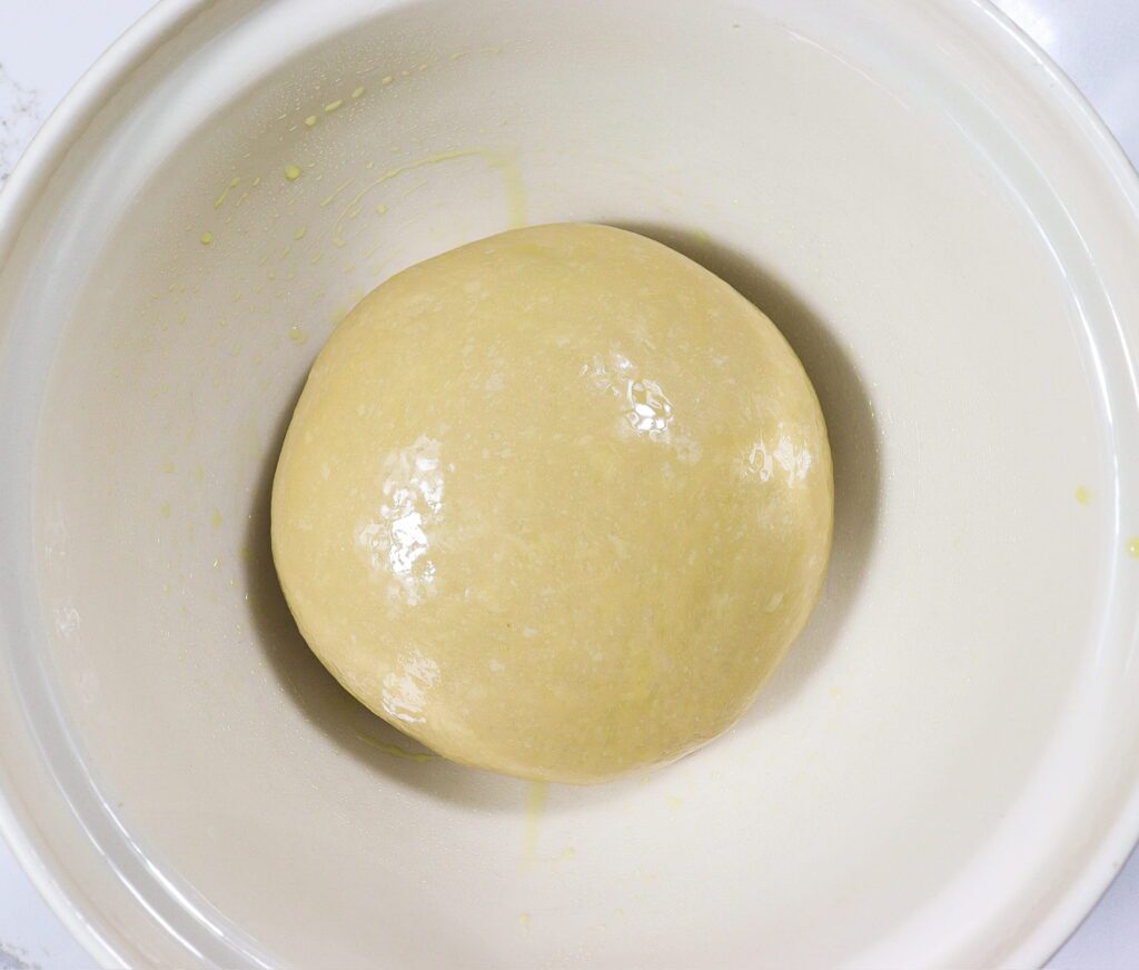 stout cinnamon rolls, guinness cinnamon rolls