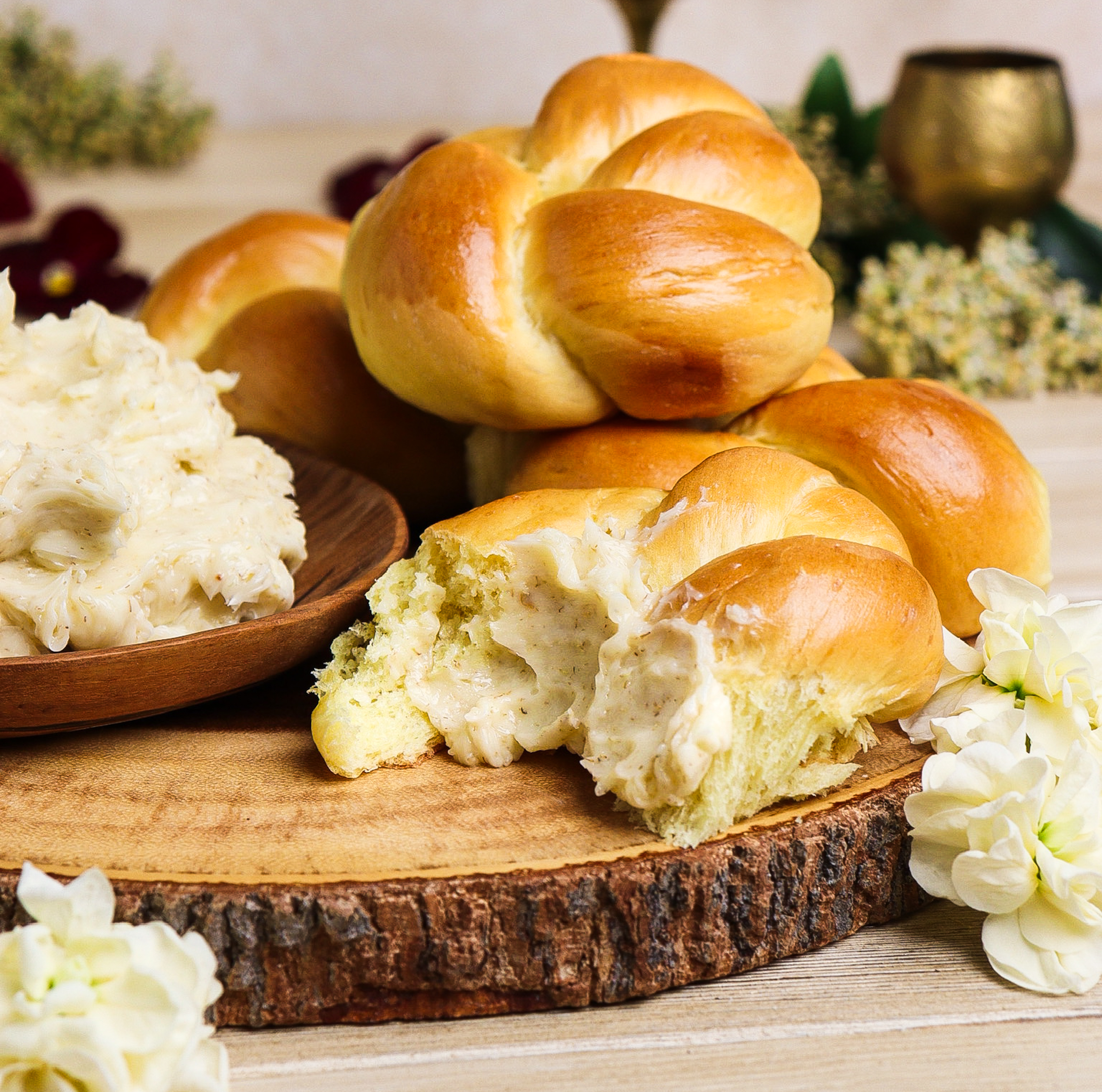 lord of the rings recipes, twisted buns, baking with chamomile