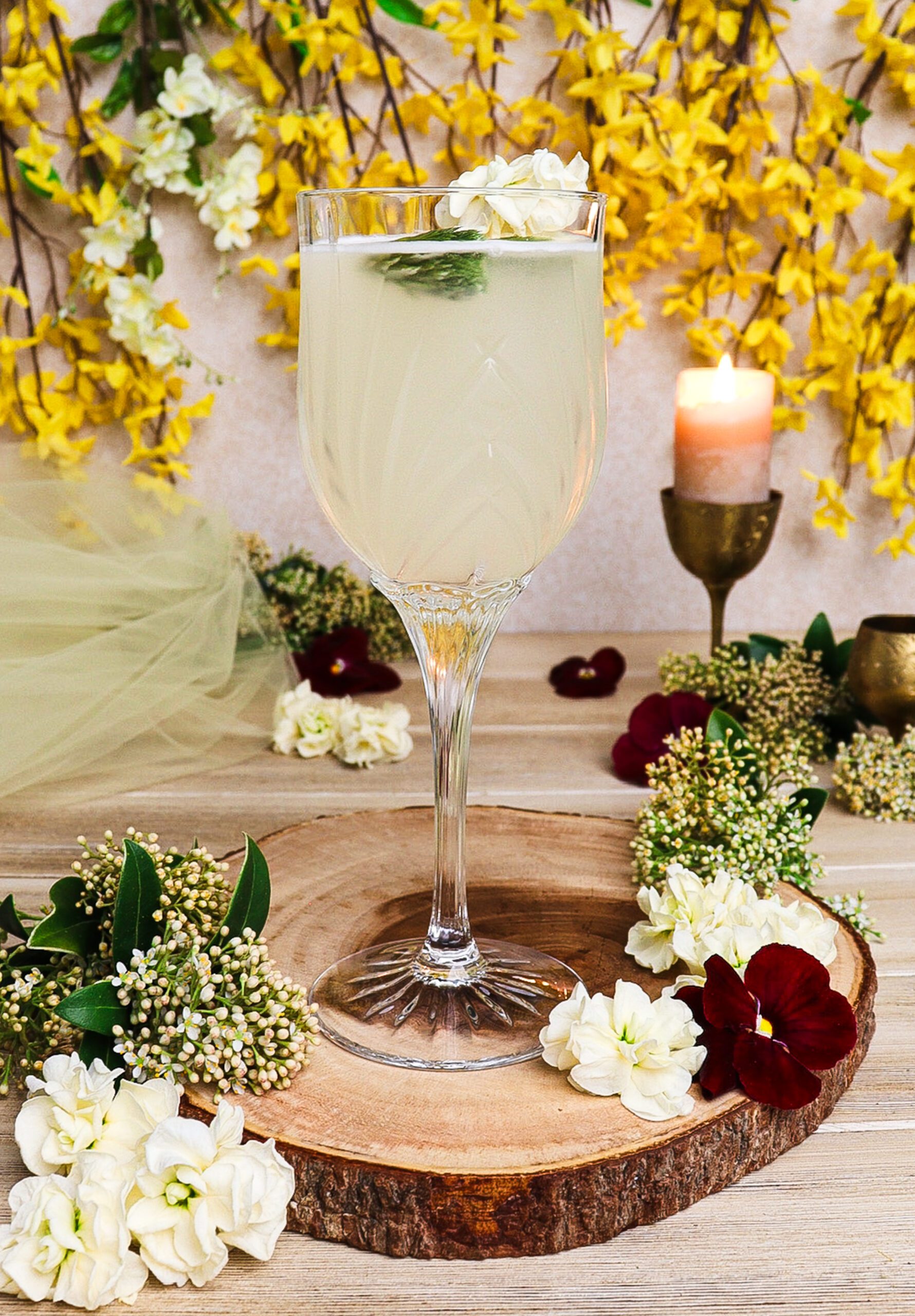 spruce gin cocktail, spruce tip recipes, elven recipes