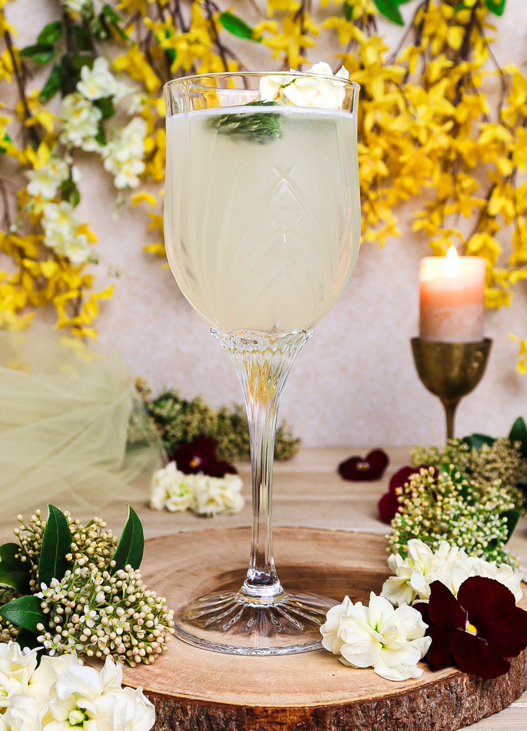 spruce tip cocktail, spruce tip recipes, elven recipes